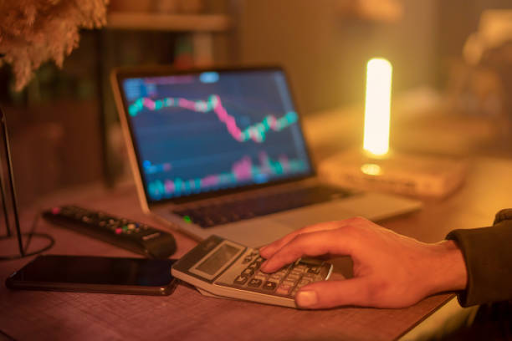 Why Accurate ROI Calculation Matters in Crypto Trading Decisions